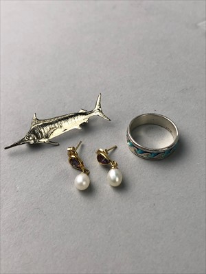 Lot 389 - A SHEILA FLEET 'WAVES' RING, TWO BROOCHES AND PAIR OF EARRINGS