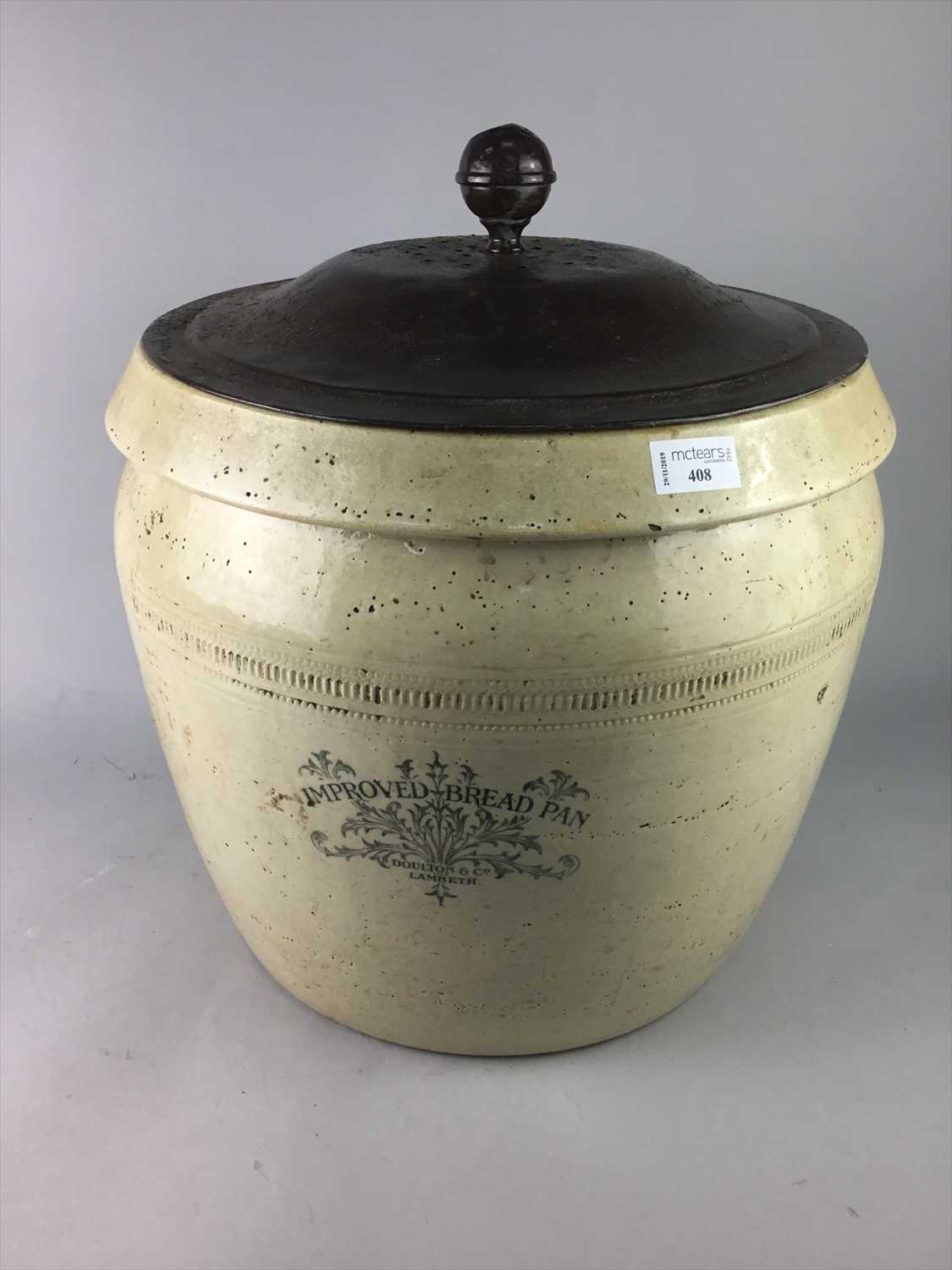 Lot 408 - A LARGE STONEWARE BREAD PAN