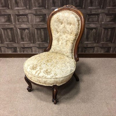 Lot 418 - A VICTORIAN WALNUT NURSING CHAIR