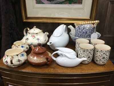 Lot 406a - A LOT OF TEA SERVICES