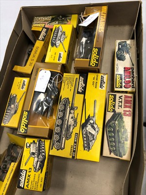 Lot 46 - A LOT OF BOXED SOLIDO AND OTHER MODEL TANKS