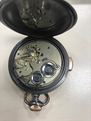 Lot 792 - A VOLTA REPEATER POCKET WATCH