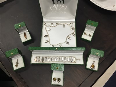 Lot 42 - A LOT OF SILVER AND OTHER JEWELLERY