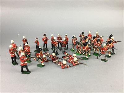 Lot 70 - A LOT OF LEAD TOY SOLDIERS
