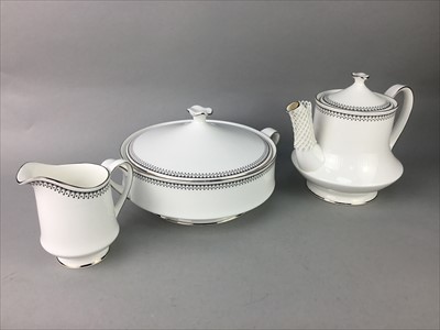 Lot 201 - A PARAGON OLYMPUS PATTERN PART DINNER SERVICE