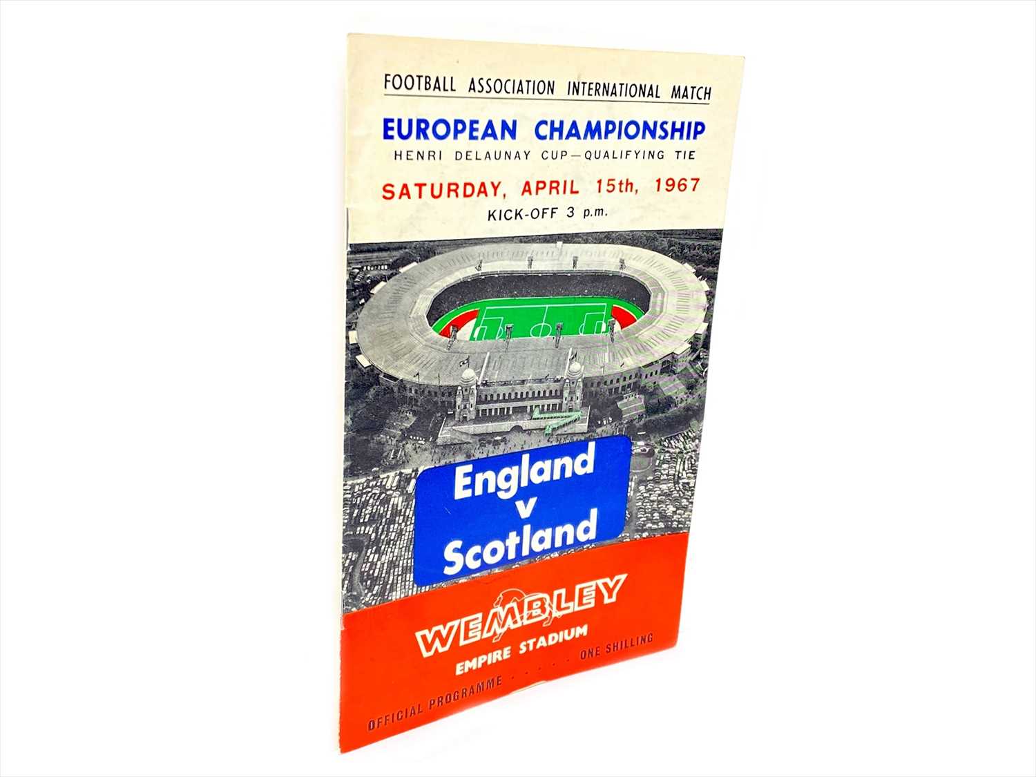 Lot 1726 - AN ENGLAND V SCOTLAND MATCHDAY PROGRAMME FROM 'THAT MATCH' IN 1967