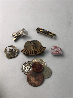 Lot 5 - A VICTORIAN CHRONOGRAPH, MILITARY BADGES AND COINS