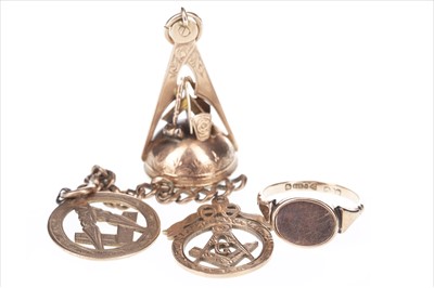 Lot 274 - A GROUP OF GOLD MASONIC ITEMS