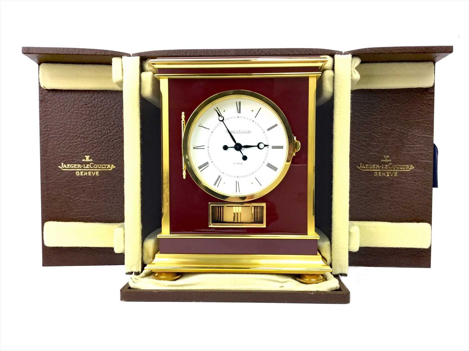 Lot 1144 - A JAEGER LECOULTRE 'ATMOS' ROYALE MANTEL