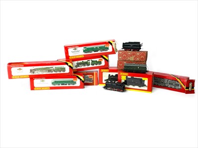 Lot 1713 - A LOT OF FIVE HORNBY 00 LOCOMOTIVES ALONG WITH THREE OTHER VEHICLES