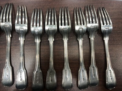 Lot 960 - A SET OF TWELVE GEORGE III SILVER TABLE FORKS
