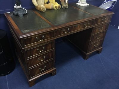 Lot 338 - A MAHOGANY KNEEHOLE DESK