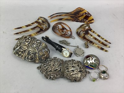 Lot 43 - A LOT OF SILVER AND OTHER JEWELLERY