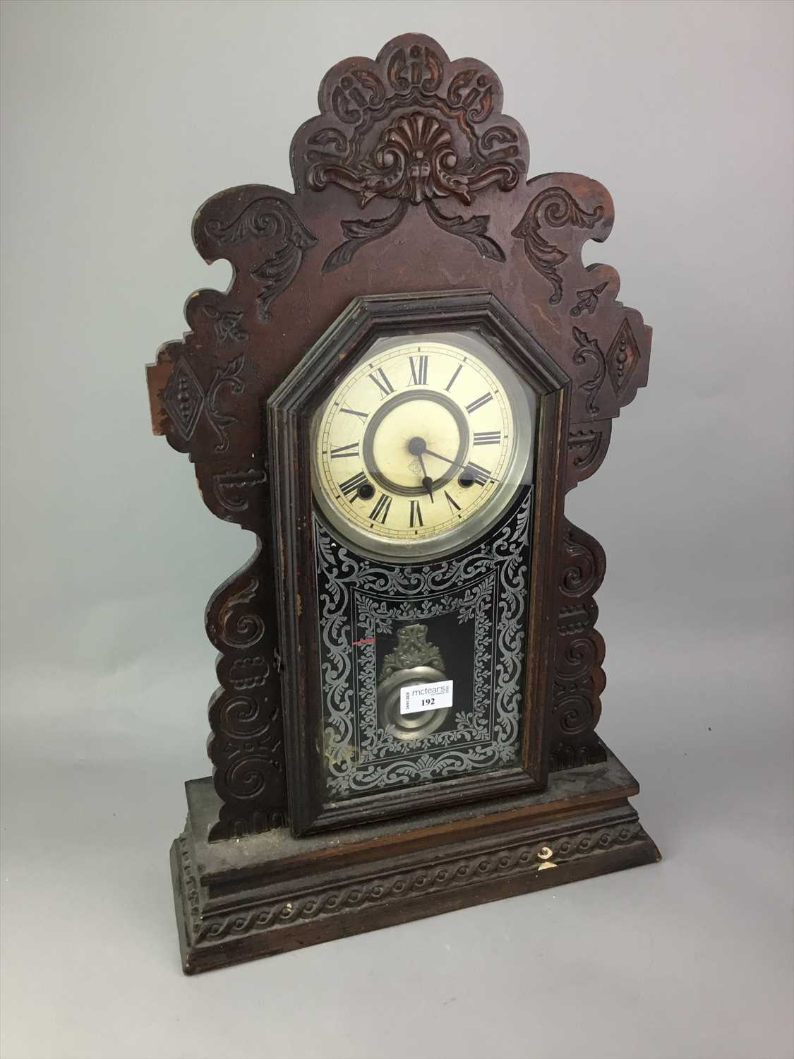 Lot 192 - A LATE 19TH CENTURY MANTEL CLOCK