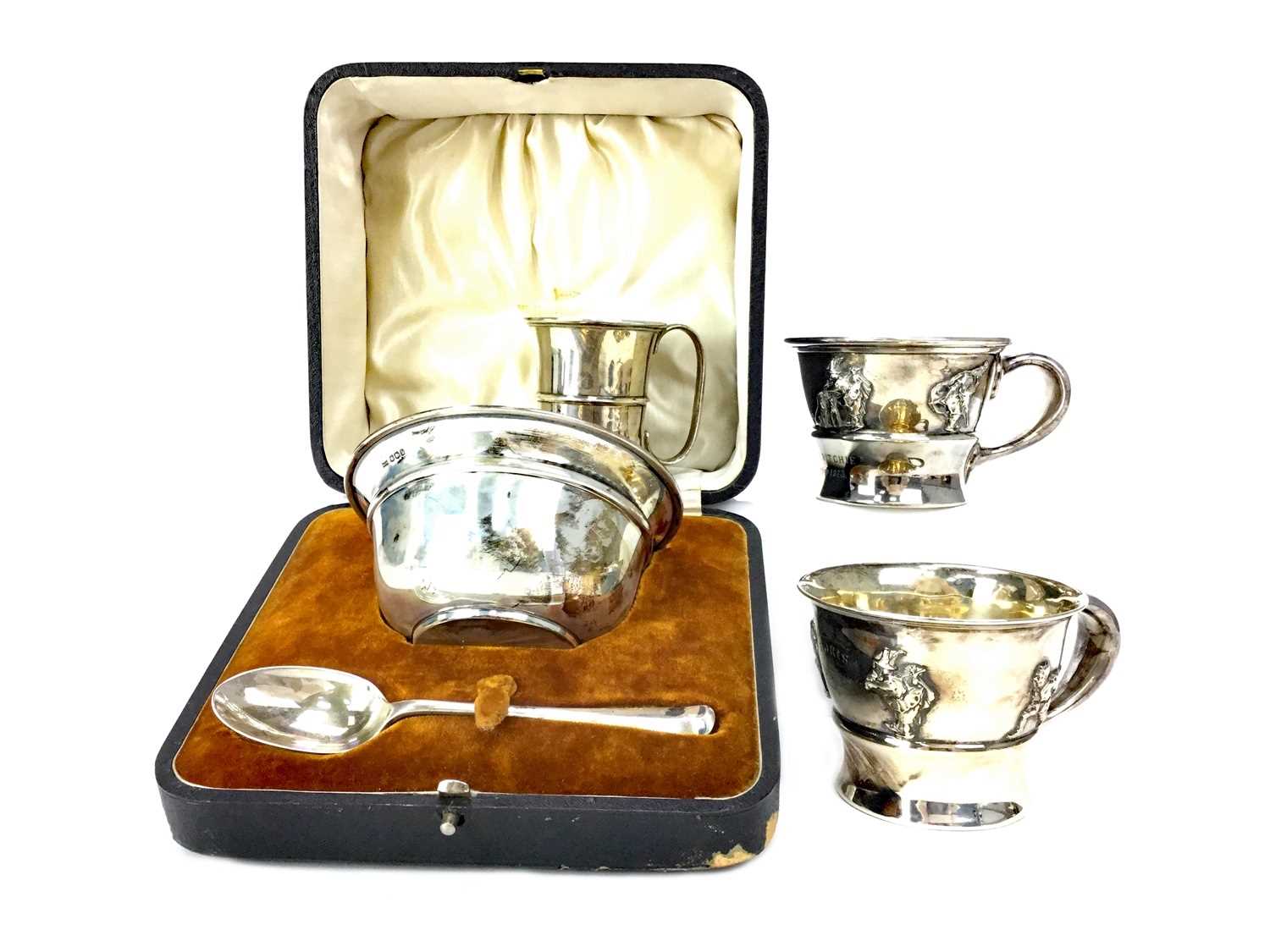 Lot 425 - A CASED EARLY 20TH CENTURY PORRINGER SET ALONG WITH THREE SILVER CUPS