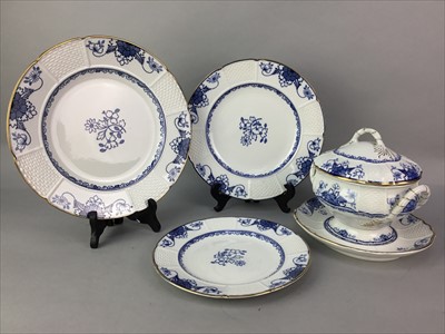 Lot 248 - A SAXON WEDGWOOD ETRURIA ENGLAND PART DINNER SERVICE