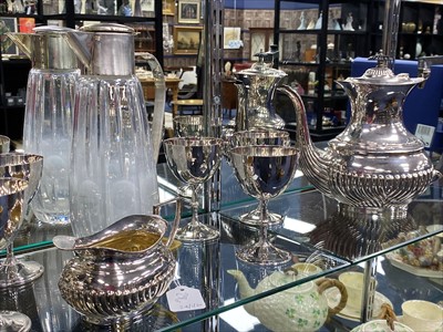 Lot 258 - A LOT OF SILVER PLATED WARE INCLUDING A TEA SERVICE