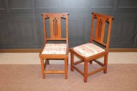 Lot 1005 - PAIR OF MAHOGANY SINGLE CHAIRS OF ART NOUVEAU...