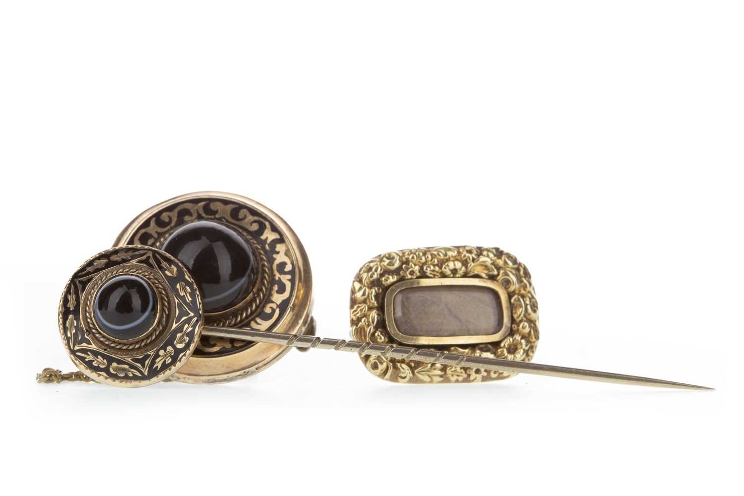 Lot 354 - TWO BROOCHES AND A PIN