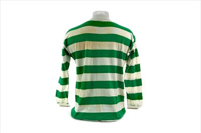 Lot 1911 - STEVIE CHALMERS OF CELTIC F.C. - HIS CELTIC JERSEY