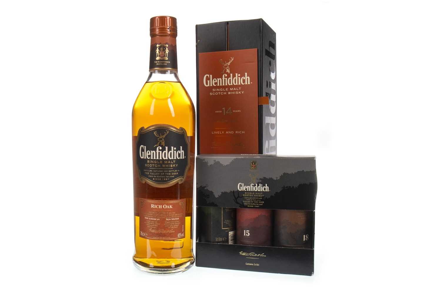 Lot 350 - GLENFIDDICH 14 YEARS OLD AND MINAITURE TRI-PACK