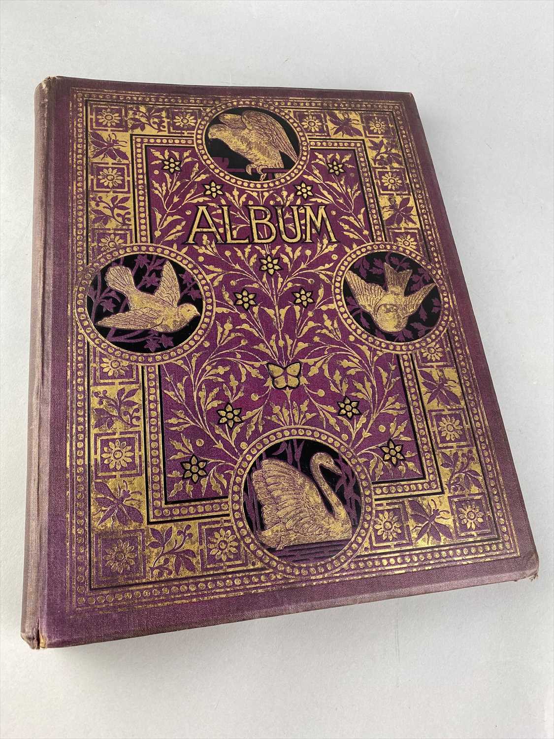 Lot 42 - A VICTORIAN SCRAP ALBUM AND OTHERS