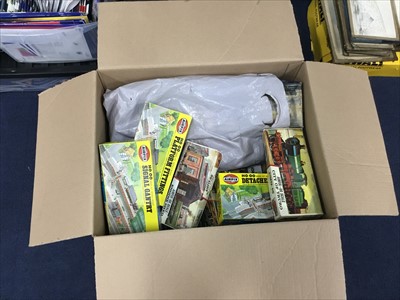 Lot 265 - A LOT OF AIR FIX MODELS