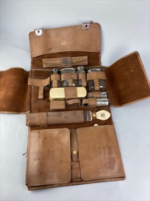 Lot 429 - AN EARLY 20TH CENTURY COMPOSITE TRAVEL DRESSING SET