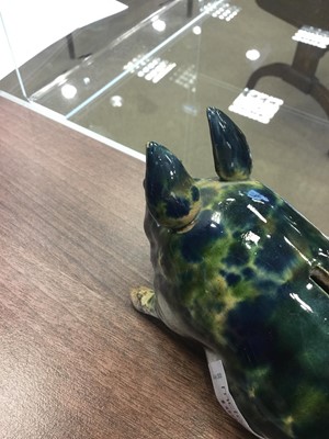 Lot 1008 - AN EARLY 20TH CENTURY SCOTTISH POTTERY PIG MONEY BANK