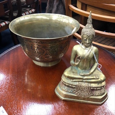 Lot 505 - A CHINESE BRASS CIRCULAR BOWL AND A BRASS BUDDHA FIGURE