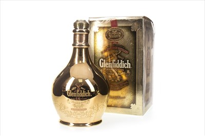 Lot 121 - GLENFIDDICH SUPERIOR RESERVE AGED 18 YEARS