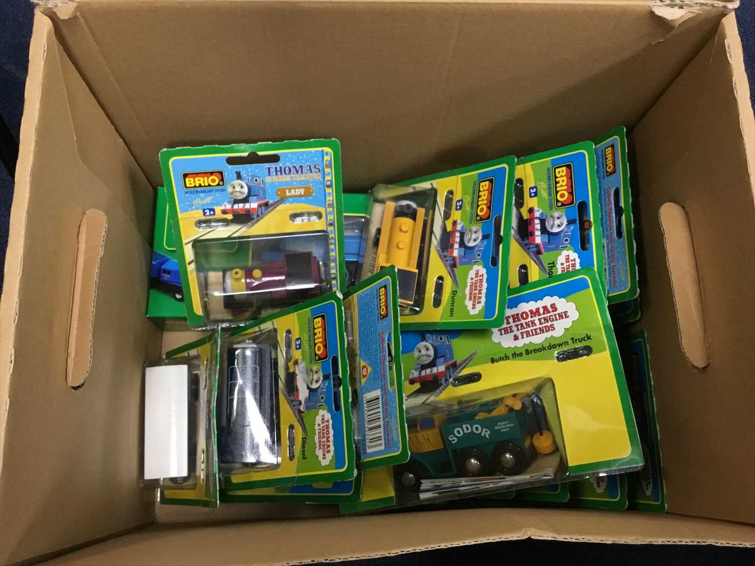 Lot 47 A LOT OF LOOSE DIE CAST VEHICLES ALONG WITH