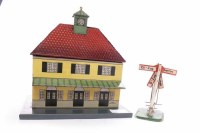 Lot 1271 - EARLY 20TH CENTURY TINPLATE LITHOGRAPH STATION...