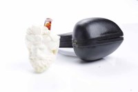 Lot 1302 - MODERN MEERSHAUM PIPE the bowl carved as a...
