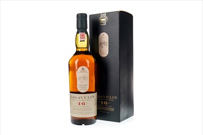 Lot 53 - LAGAVULIN 16 YEARS OLD WHITE HORSE DISTILLERS