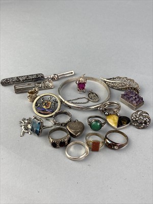 Lot 360 - A COLLECTION OF SILVER AND OTHER JEWELLERY