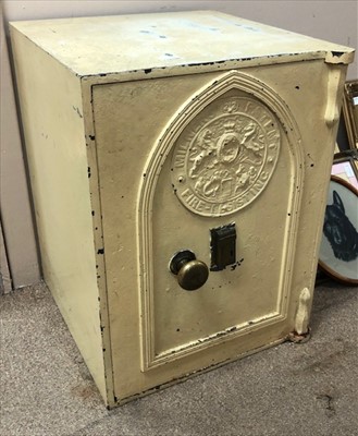 Lot 386 - A MILNERS' PATENT VINTAGE SAFE