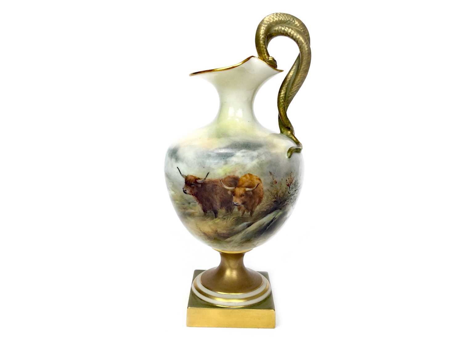 Lot 1001 - A ROYAL WORCESTER EWER BY HARRY STINTON