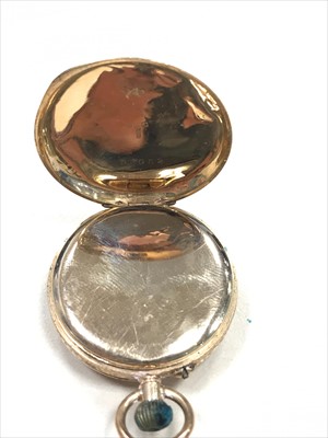 Lot 776 - A LADY'S 19TH CENTURY GOLD FOB WATCH