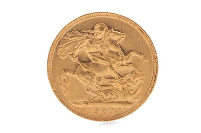 Lot 4 - A GOLD SOVEREIGN, 1901