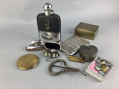 Lot 538 - A SILVER CIGARETTE CASE, SOVEREIGN CASE, HIP FLASK AND BOXES