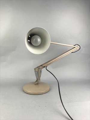 Lot 566 - A RETRO ANGLEPOISE LAMP