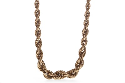Lot 308 - A GOLD ROPETWIST CHAIN