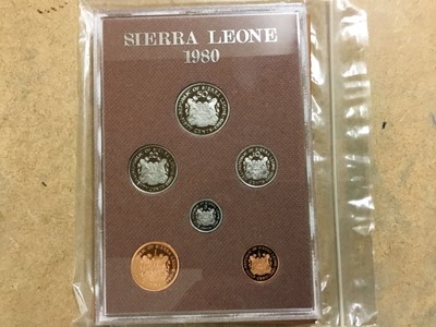 Lot 13 - A LOT OF COIN SETS AND COINS