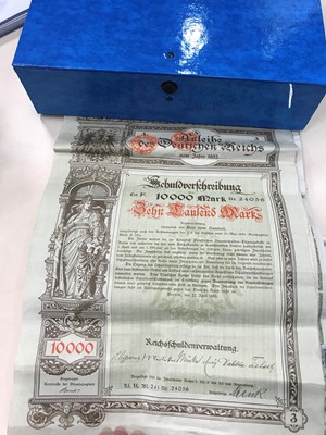 Lot 16 - A LOT OF GERMAN BANKNOTES AND BONDS