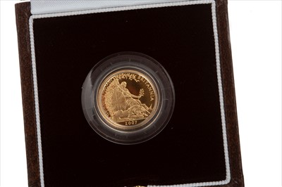 Lot 24 - A THE ROYAL MINT 2007 GOLD COIN