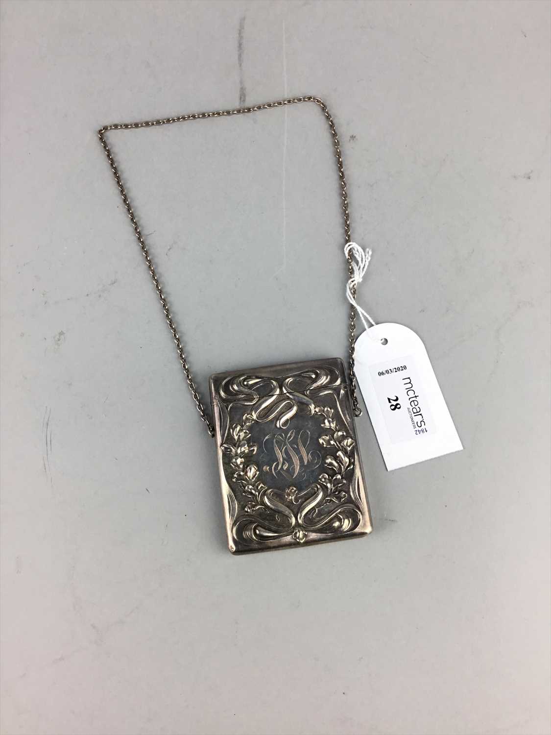 Lot 28 - AN AMERICAN STERLING SILVER CALLING CARD CASE