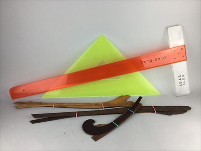 Lot 230 - A SET OF DRAWING INSTRUMENTS AND OTHER TECHNICAL DRAWING EQUIPMENT