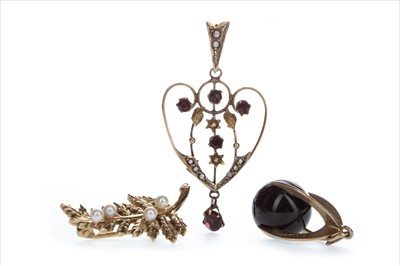 Lot 350 - TWO PENDANTS AND A BROOCH