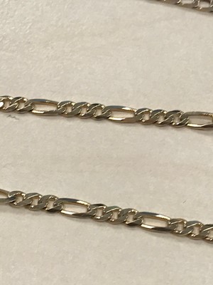 Lot 355 - A LOT OF CHAINS AND BRACELETS